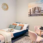 Loc8 By Prime Apartamento