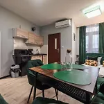 Loc8 By Prime Apartamento Cracóvia