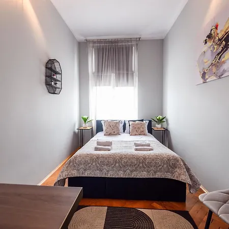 Loc8 By Prime Krakov