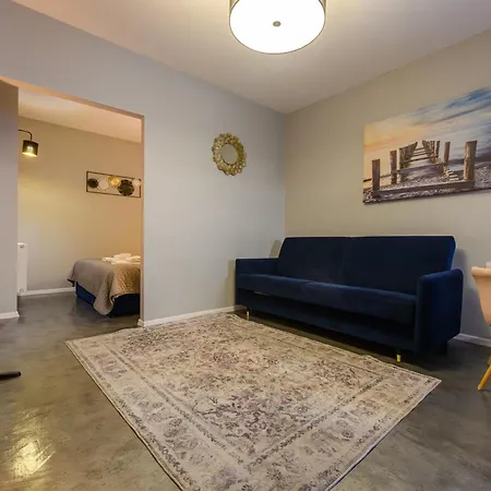 Loc8 By Prime Apartmán *